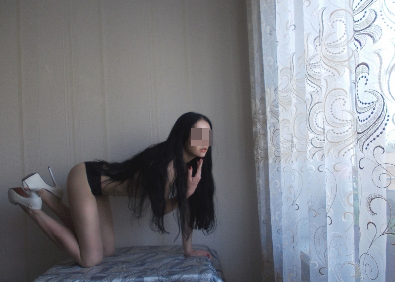 Живу в Москве и готова доставить тебе незабываемое наслаждение. 💋
Мои услуги расширят твои горизонты и окунут в мир страсти. Буду ласкать твое тело и разогревать тебя своими магическими прикосновениями. Мне нравится экспериментировать и пробовать новое, поэтому открыта для твоих самых смелых фантазий.
На моих фото ты увидишь мою красоту и соблазнительные формы. 📸 Меня оценили многие мужчины, и отзывы о моих услугах теплые и положительные. Оценивай и ты! 😉
Не упускай шанс познать искусство настоящего удовольствия со мной в Москве. Обещаю, ты не пожалеешь! 😉 Маргарита